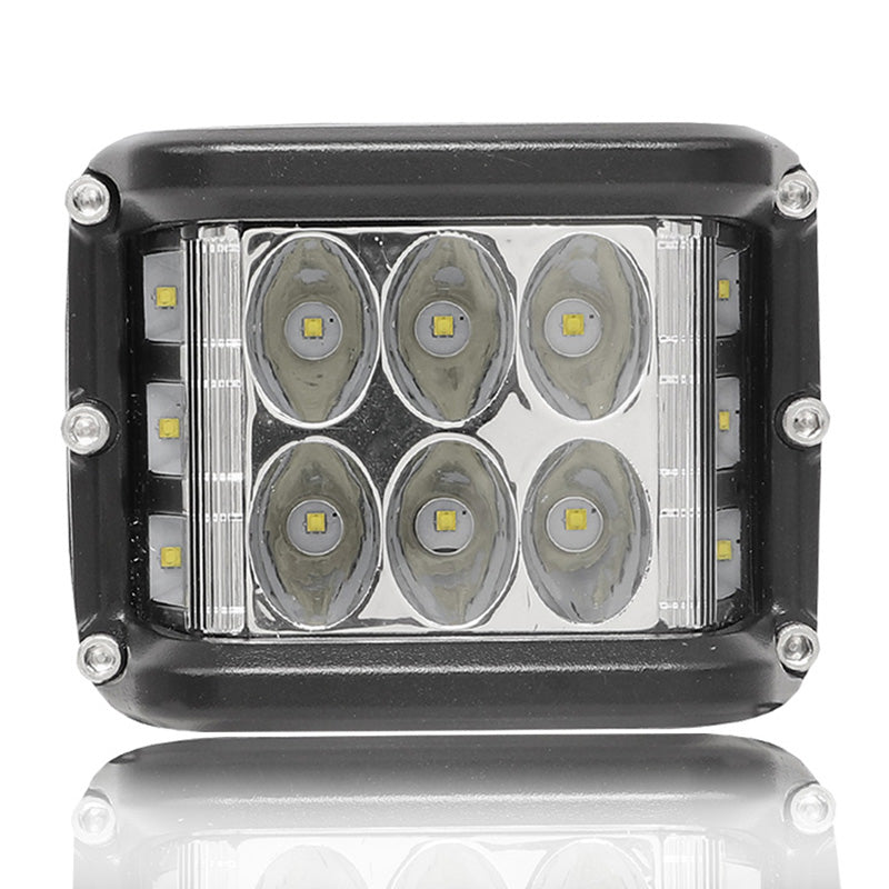 Automobile LED three-sided luminous spotlight