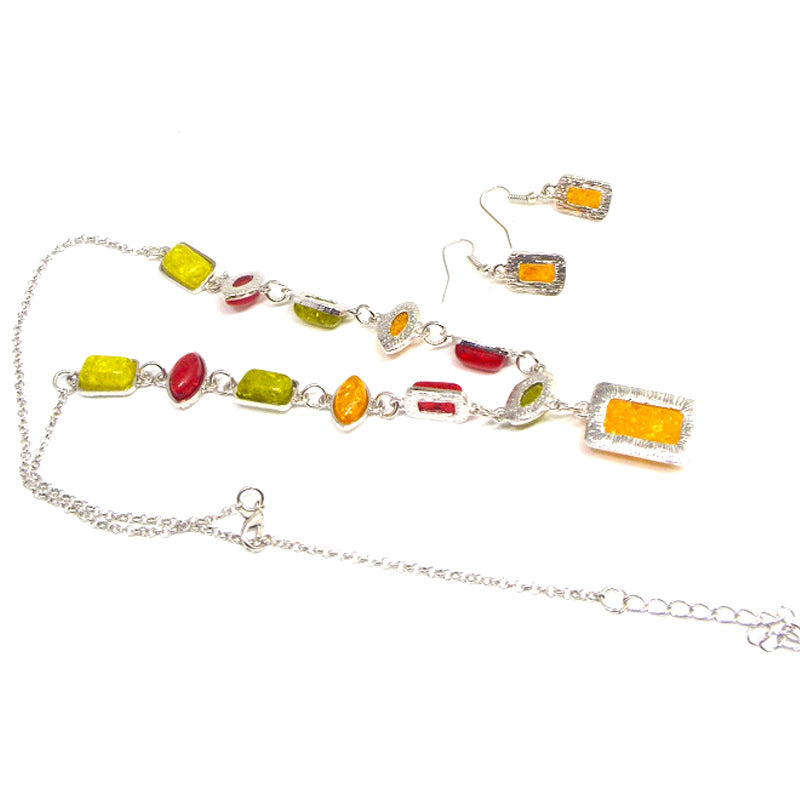 Two-piece Set Of Imitation Amber Explosion Earrings And Necklace